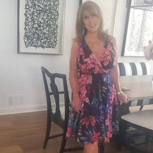 Meet your Posher, Roseann